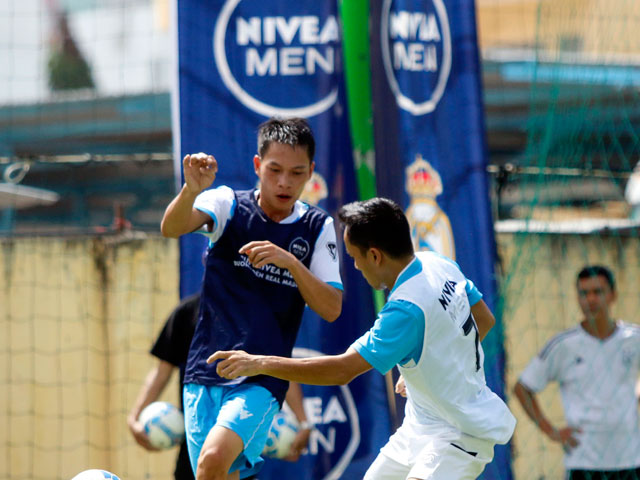 Bóng đá - Nghẹt thở trận CK bóng đá “phủi” Sài Gòn sẵn sàng tranh vé đi Bernabeu