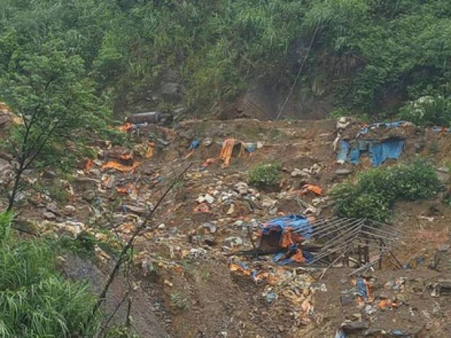 Tin tức trong ngày - Chủ tịch Lào Cai bác việc "ém" thông tin về số người chết