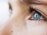 Bút laser làm tổn thương mắt như thế nào?