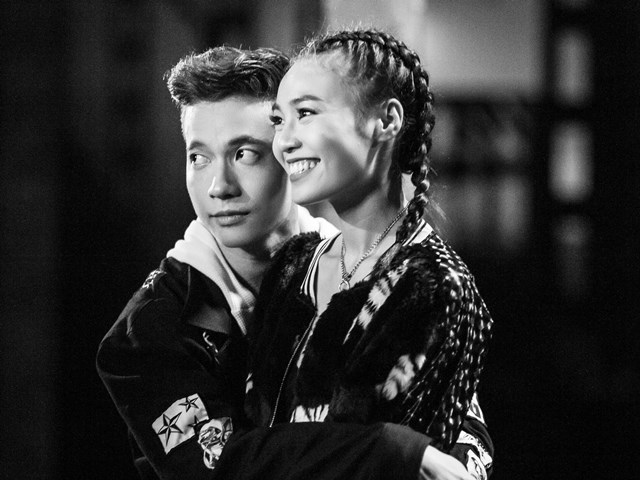 Ca nhạc - MTV - Lan Ngọc gợi cảm, tình tứ nhảy với "bạn trai tin đồn"