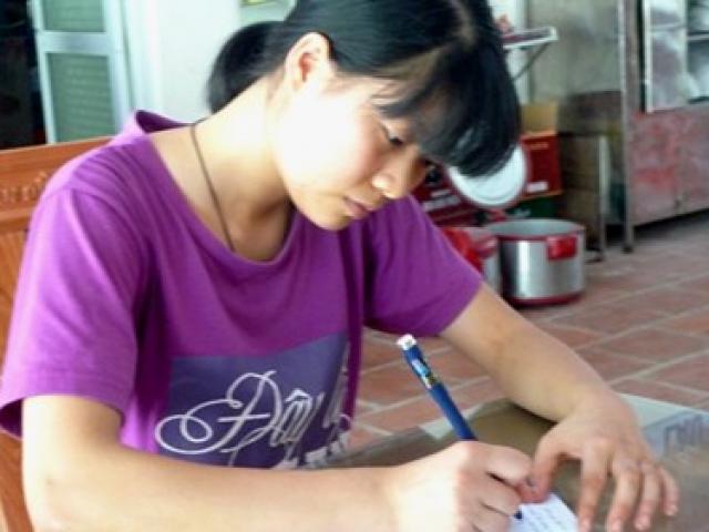 Giáo dục - du học - Làm thuê từ bé, nữ sinh đạt 30 điểm khối C