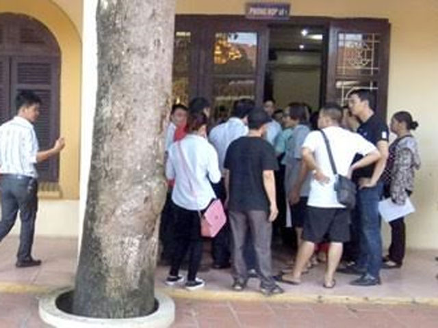 Tin tức trong ngày - Quận Thanh Xuân lên tiếng về "nghĩa trang tro cốt"