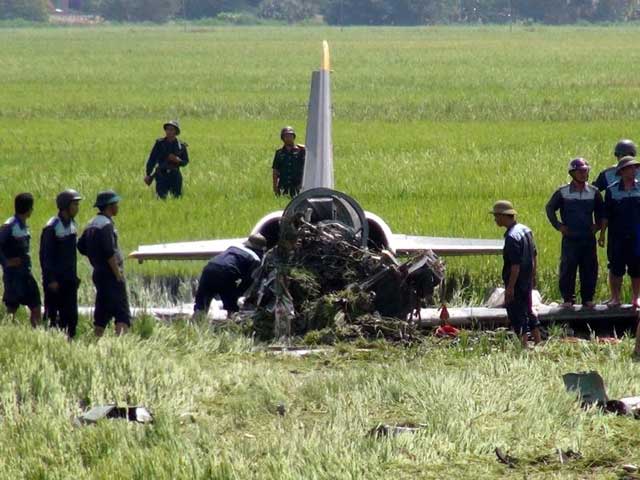Tin tức trong ngày - Vụ máy bay rơi: Yêu cầu rà soát quy trình huấn luyện