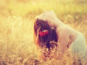 Thơ tình: Thu đã về, em có về không?