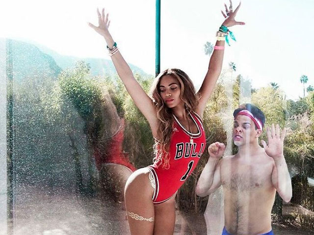 Tranh vui - Chàng trai bất ngờ nổi tiếng khi "tự sướng" cùng sao