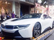 Tư vấn - Đà Nẵng: Chồng tặng BMW i8 cho vợ làm quà sinh nhật