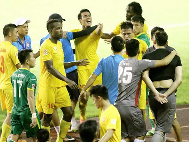 Bóng đá - ‘Tội đồ’ làm Hải Phòng mất ngôi