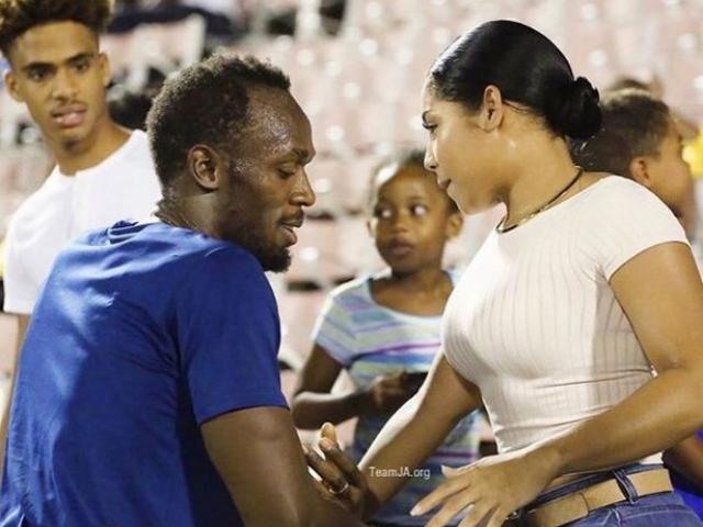 Thể thao - U.Bolt đòi hỏi "nhạy cảm", mỹ nhân ngao ngán