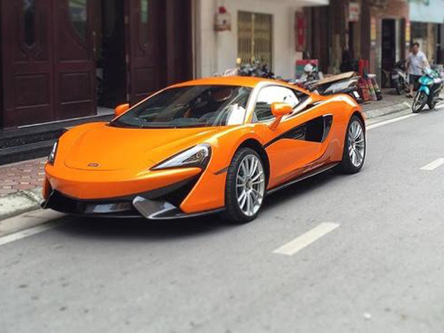 Tư vấn - McLaren 570S cực "độc" bất ngờ xuất hiện trên phố Hà Nội