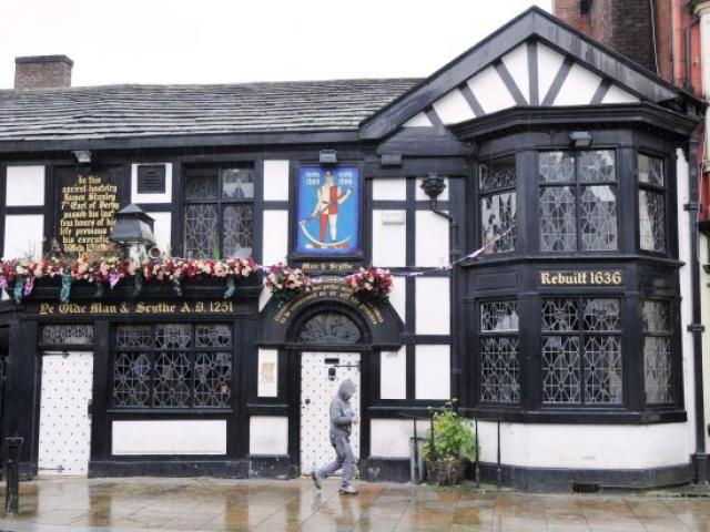 Phi thường - kỳ quặc - Khách Trung Quốc "ăn trộm ma" từ quán bị "ám"