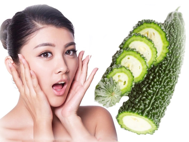 Bí quyết làm đẹp - Da mịn "búng ra sữa", sạch mụn nhờ mướp đắng