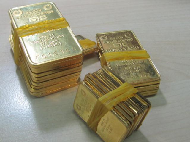 Tài chính - Bất động sản - Bất ngờ giảm sâu, giá vàng về sát 36 triệu đồng/lượng