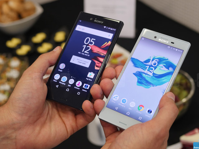 Dế sắp ra lò - Trên tay Sony Xperia X Compact vừa trình làng