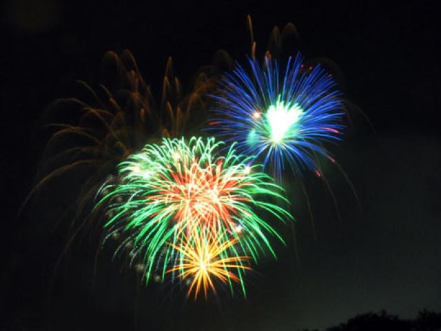 Tin tức trong ngày - Pháo hoa lung linh trên bầu trời Sài Gòn mừng Tết Độc lập