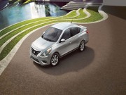 Tư vấn - Nissan Versa Sedan 2017 có giá khởi điểm 12.825 USD