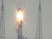 Thế giới - Người ngoài hành tinh &quot;bức tử&quot; tên lửa Falcon 9 trên bệ phóng?