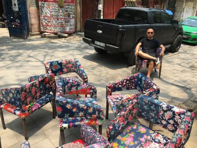 Tin tức trong ngày - "Phù thủy" tái chế đồ cũ