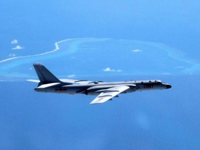 Thế giới - Úc lo bị máy bay ném bom Trung Quốc ở Biển Đông tấn công