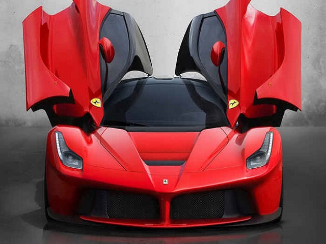 Tin tức ô tô - Ferrari sản xuất chiếc LaFerrari cuối cùng để hỗ trợ nạn nhân động đất Ý