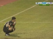 Bóng đá - Thủ thành V-League mắc sai lầm khiến đội nhà phát khóc