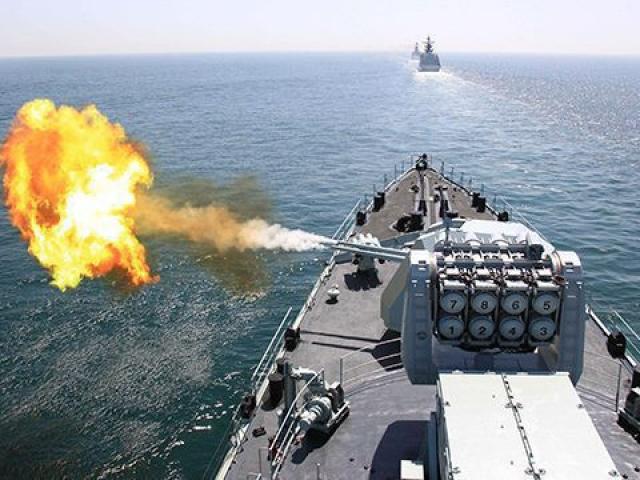 Thế giới - Cựu quan chức hải quân Mỹ cảnh báo chiến tranh Mỹ-Trung