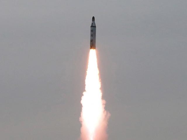 Thế giới - Chuyên gia Mỹ tố TQ "cung cấp" tên lửa cho Triều Tiên