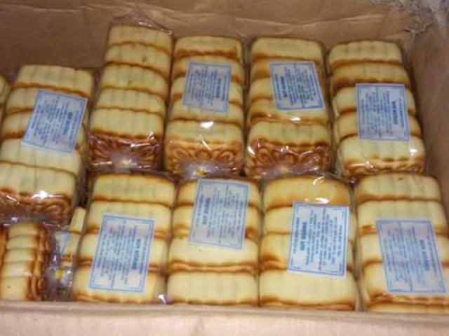 Thị trường - Tiêu dùng - Bánh trung thu 5.000 đồng/chiếc bán tràn lan trên “chợ mạng”