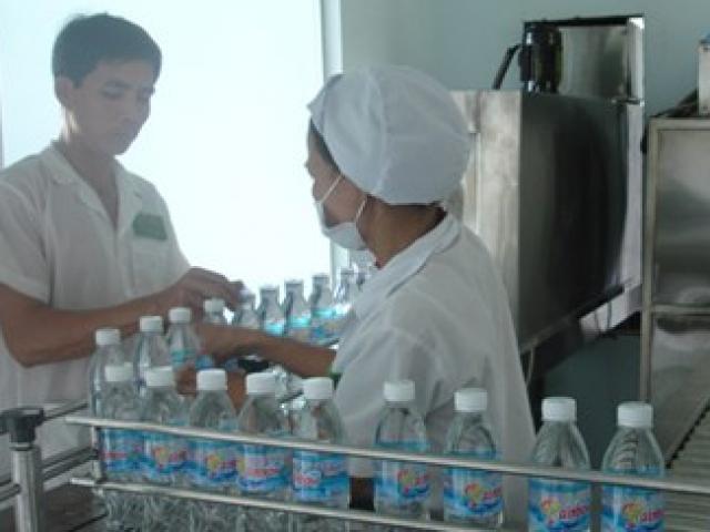 Thị trường - Tiêu dùng - Doanh nghiệp vào đường cùng vì thuế