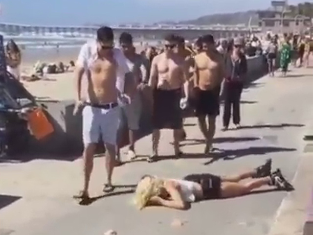 Video Clip Cười - Những pha ngã cực thốn của chị em