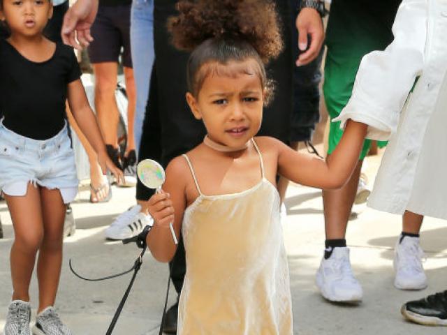 Người mẫu - Hoa hậu - Ngẩn ngơ ngắm đồ hiệu của công chúa nhà Kim Kardashian