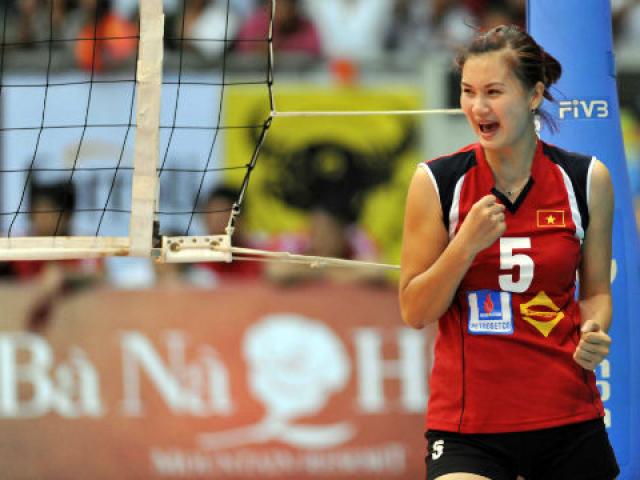 Thể thao - Bóng chuyền nữ: Hoa khôi Kim Huệ vẫn cực đỉnh ở tuổi 34