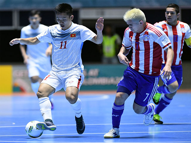Bóng đá - Thua đậm Paraguay, HLV ĐT futsal VN "mổ xẻ" về học trò