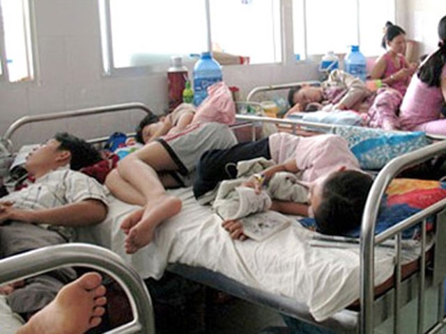 Tin tức trong ngày - Làm rõ thông tin 4 người 1 giường ở BV Bạch Mai