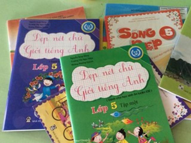 Giáo dục - du học - Sở GD&amp;ĐT 'ép' học sinh mua sách tham khảo