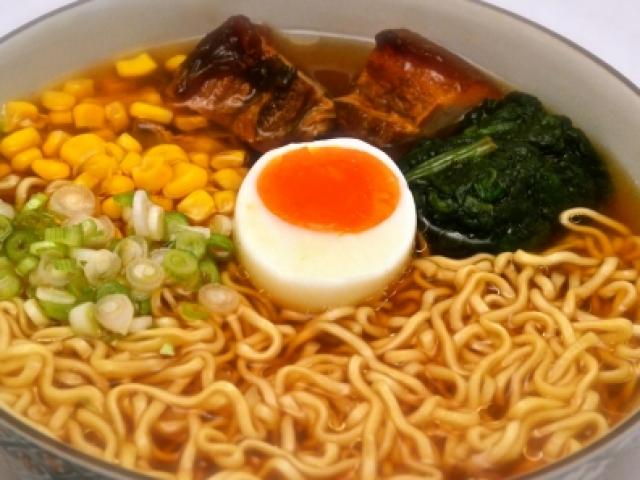 Sức khỏe đời sống - Dầu chiên mì ăn liền có thực sự nguy hại?