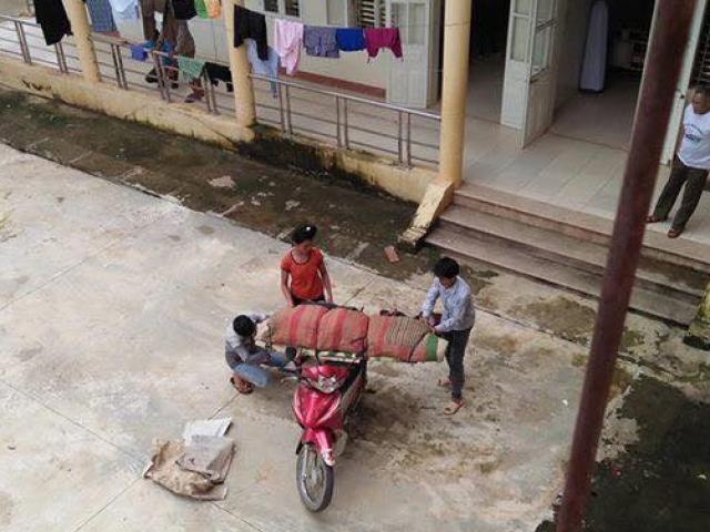 Tin tức trong ngày - Xuất hiện thêm trường hợp chở xác bằng xe máy ở Sơn La