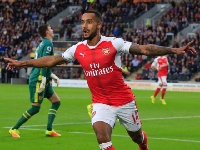 Bóng đá - Arsenal: Walcott, "con dao găm" bí mật của Wenger