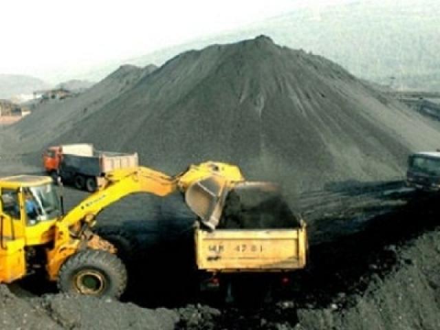 Thị trường - Tiêu dùng - Bán than cho Việt Nam, TQ 'hét' giá cao ngất ngưởng