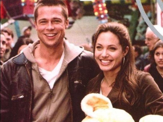 Phim - Tiếc nuối ngắm lại cảnh phim mặn nồng của "ông bà Smith"