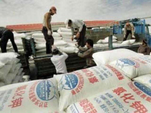 Thị trường - Tiêu dùng - Phân bón Trung Quốc 'đại náo' thị trường Việt