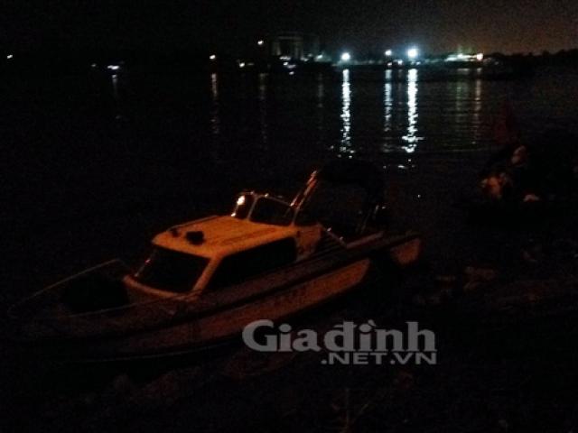 Tin tức trong ngày - Một phụ nữ sáng đi hầu đồng, tối nhảy cầu tự tử