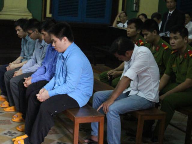 Pháp luật - CSGT gọi côn đồ đánh chết người vi phạm lãnh án