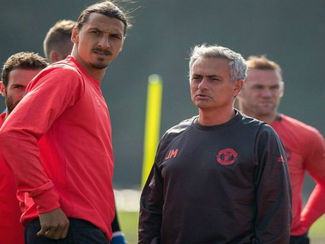 Bóng đá - Tin HOT tối 23/9: Sao MU đồng lòng vì Mourinho