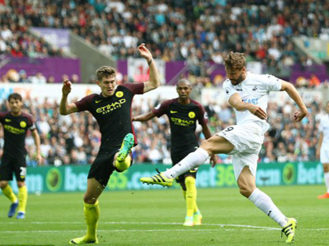 Bóng đá - Swansea - Man City: Sàn diễn của Aguero