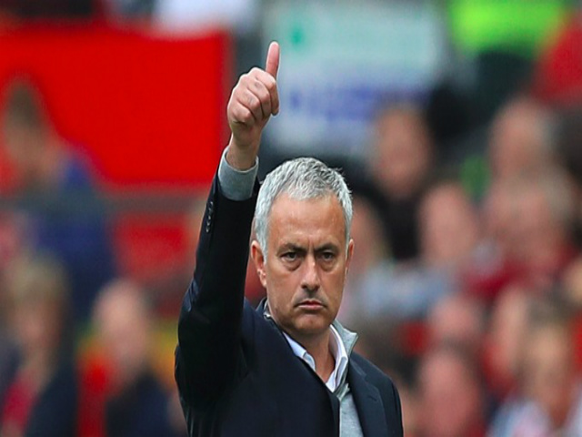 Bóng đá - MU - Mourinho gạt Rooney: Muộn còn hơn không