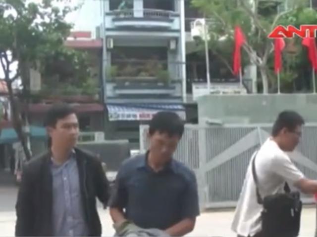 Pháp luật - "Nhập vai" du khách vào khách sạn trộm điện thoại vertu