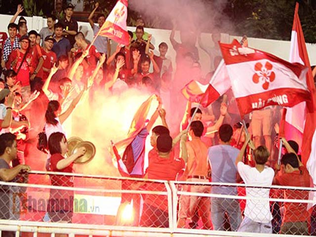 Bóng đá - Vụ đón "Cúp vô địch của lòng tin" ở Hải Phòng bị hủy bỏ
