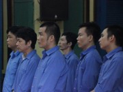 Pháp luật - Băng nhóm &quot;Tý điên&quot; bảo kê bến xe Miền Đông hầu tòa