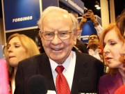 Tài chính - Bất động sản - Warren Buffett vẫn &quot;rất hạnh phúc&quot; với chỉ 100.000 đô la một năm