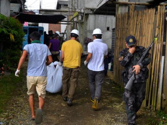 Thế giới - “Biệt đội cảm tử" coi thường đạn của IS ở Philippines